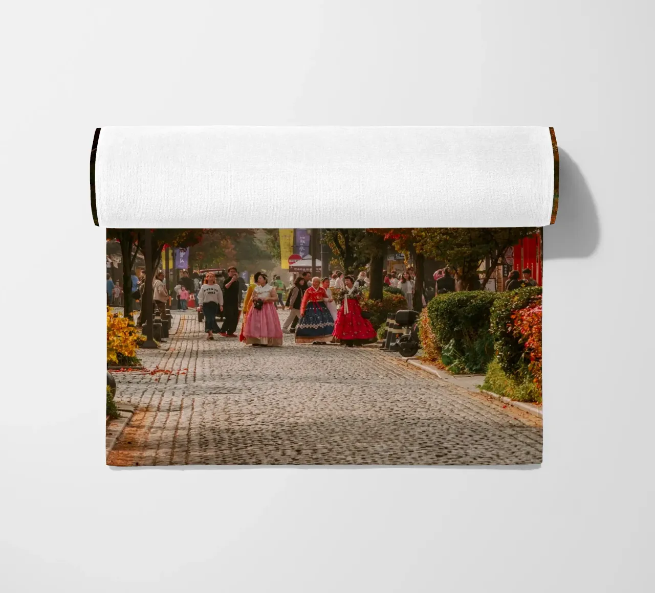 La via dell'autunno a Jeonju, Corea del Sud telo mare da mbgraphx2