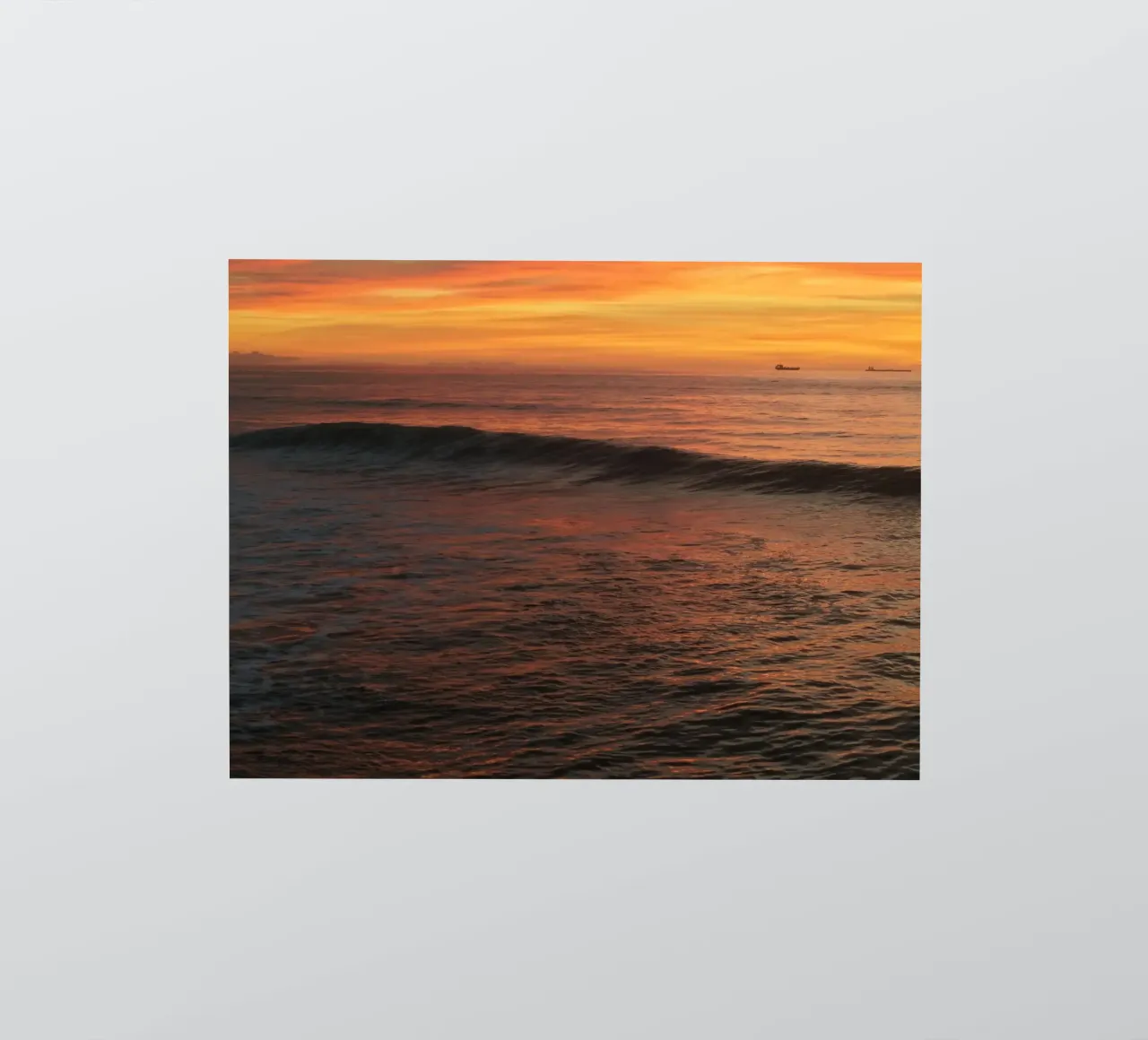 Sunset wave sticker by Moias Design