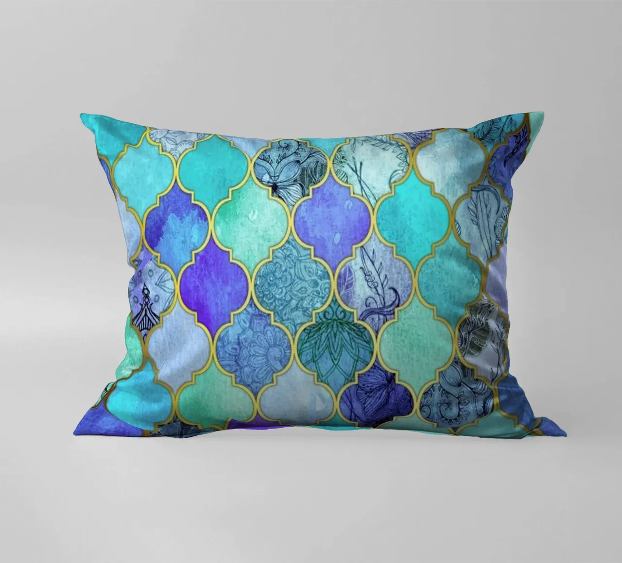 Cobalt Moroccan Tile Pattern cuscino da Micklyn Le Feuvre