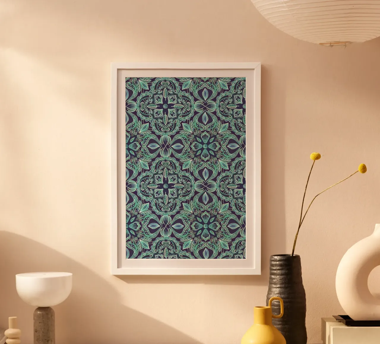 Chalkboard Floral - Teal & Navy poster con telaio in legno da Micklyn Le Feuvre