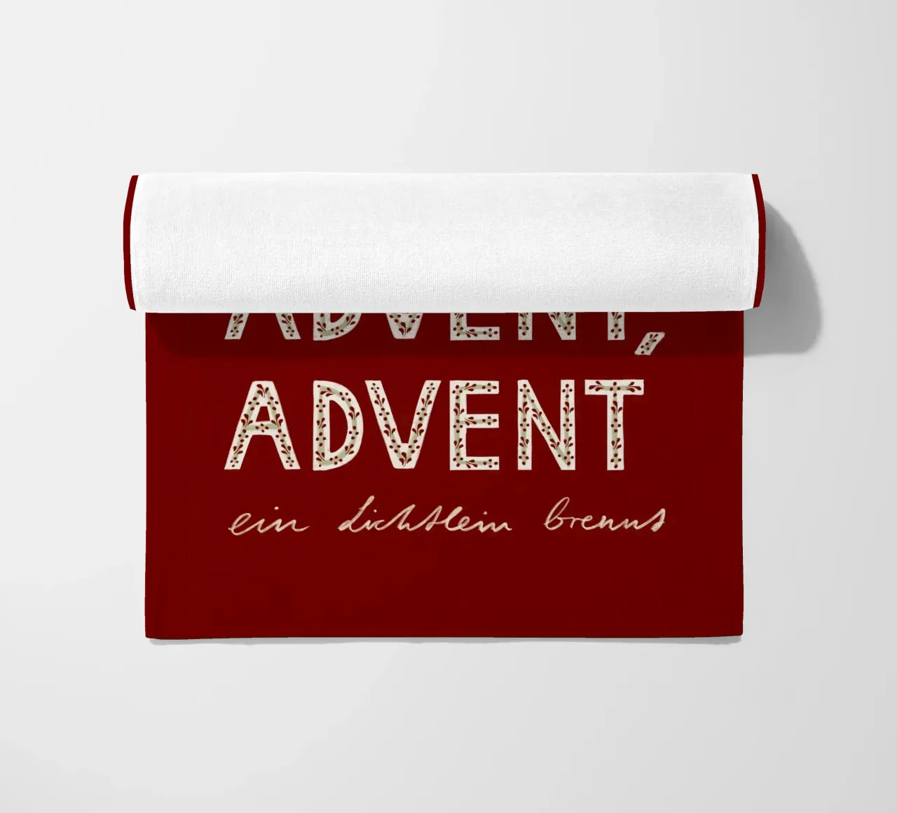 Advent, Advent, ein Lichtlein brennt Rot Strandtuch von Sophie Augustin Illustration