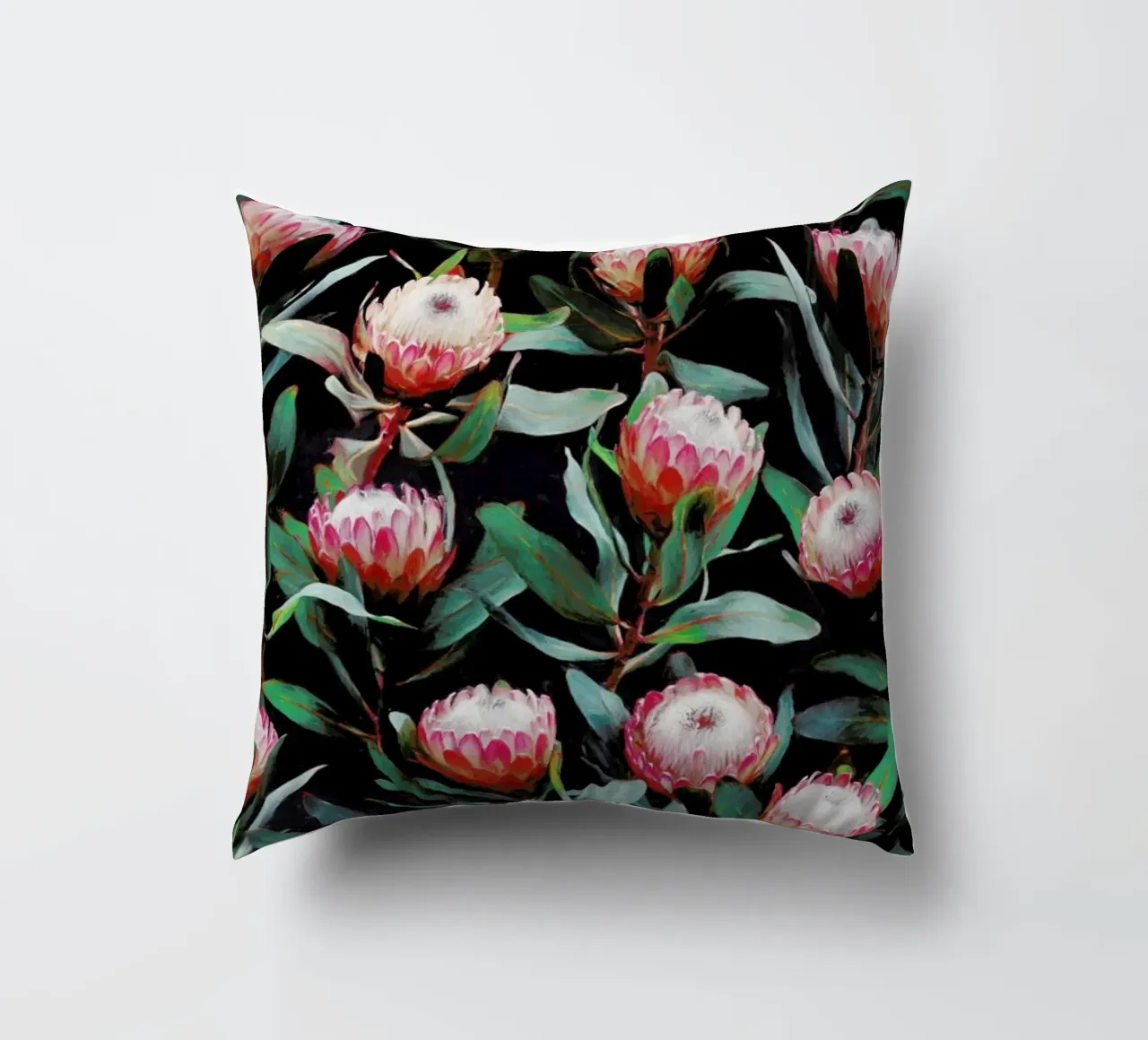 Evening Proteas in Color cuscino da Micklyn Le Feuvre