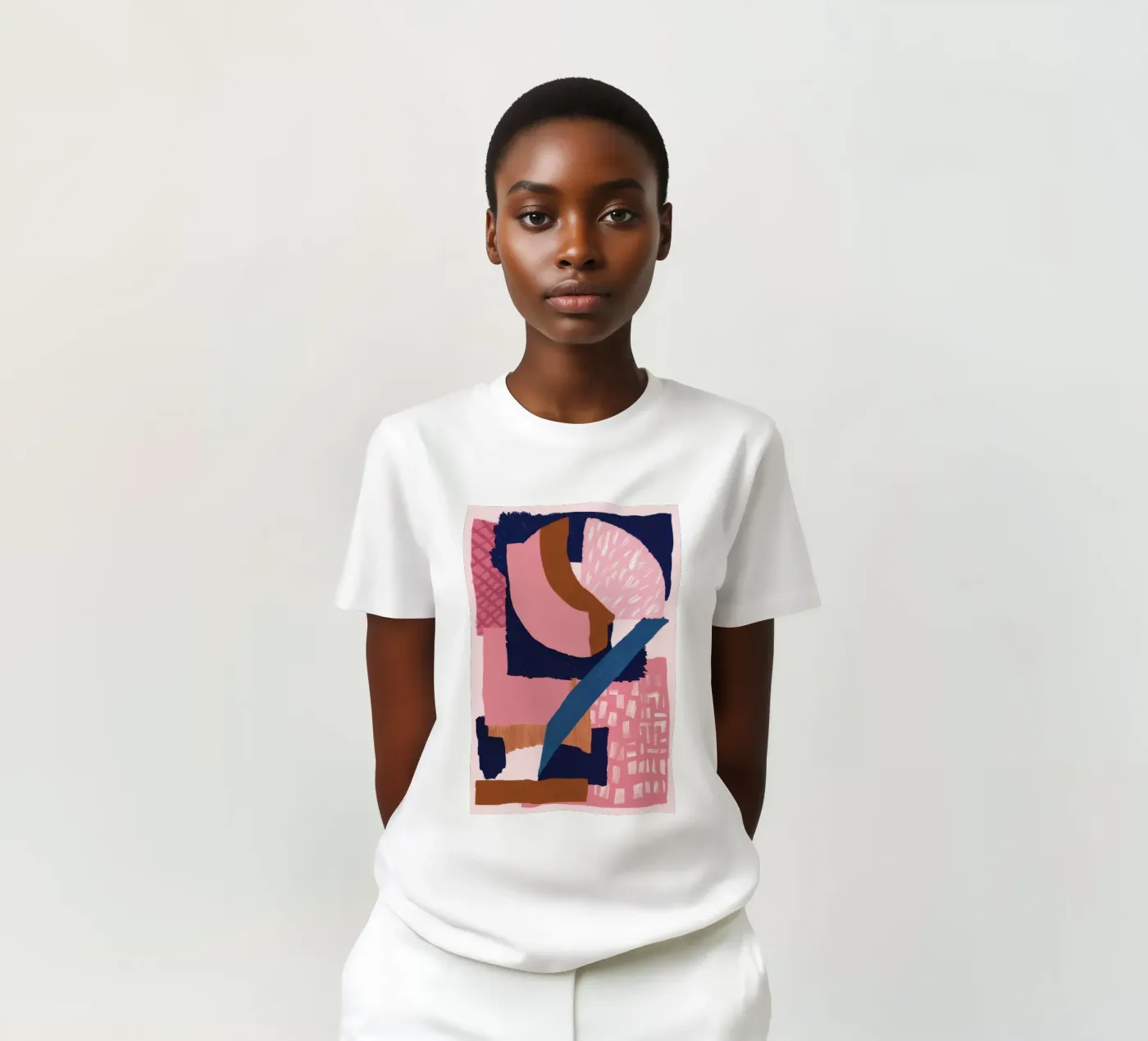 Bold Shape Composition t-shirt da Solace Light