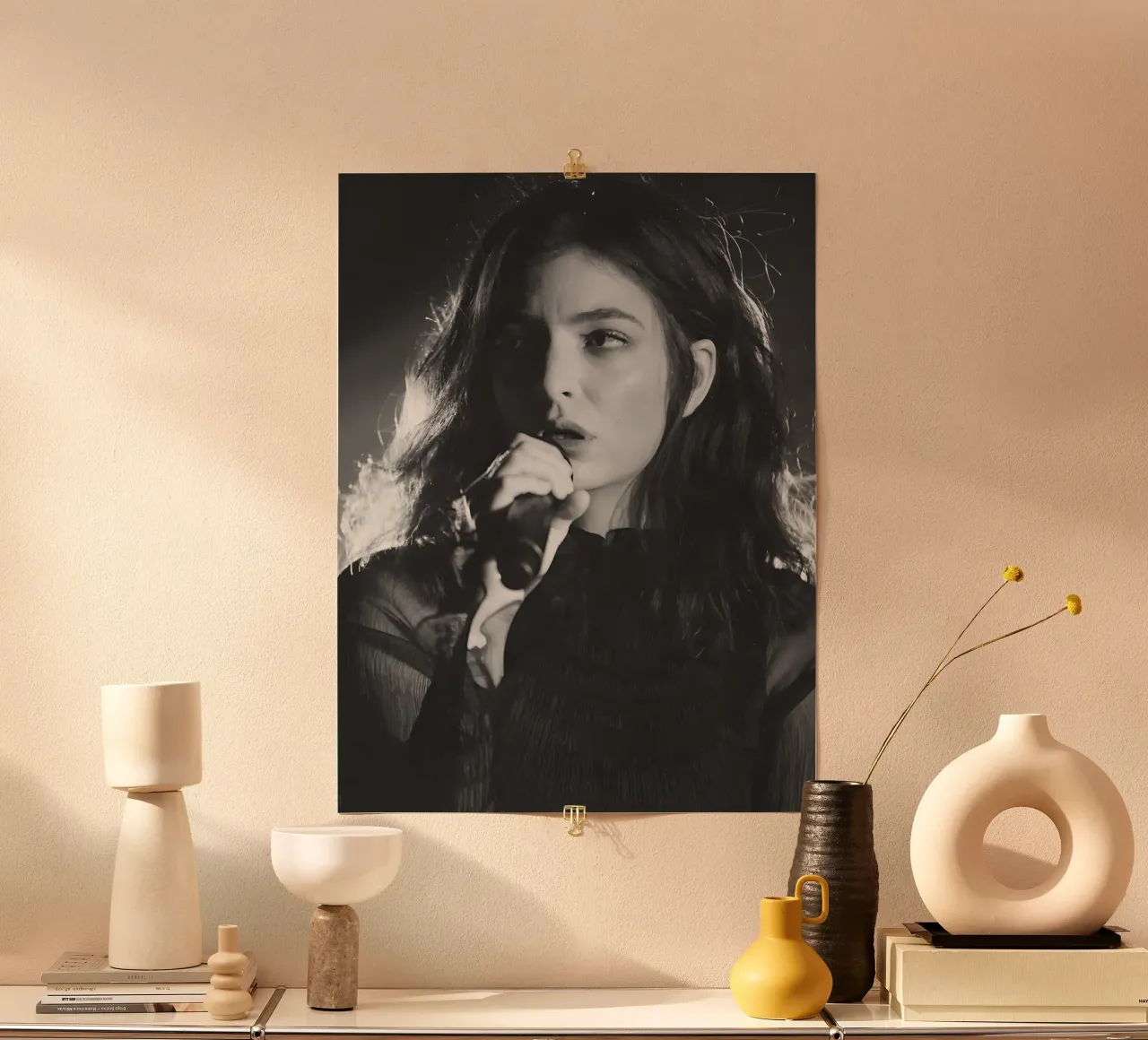 Lorde poster da Music Vibes