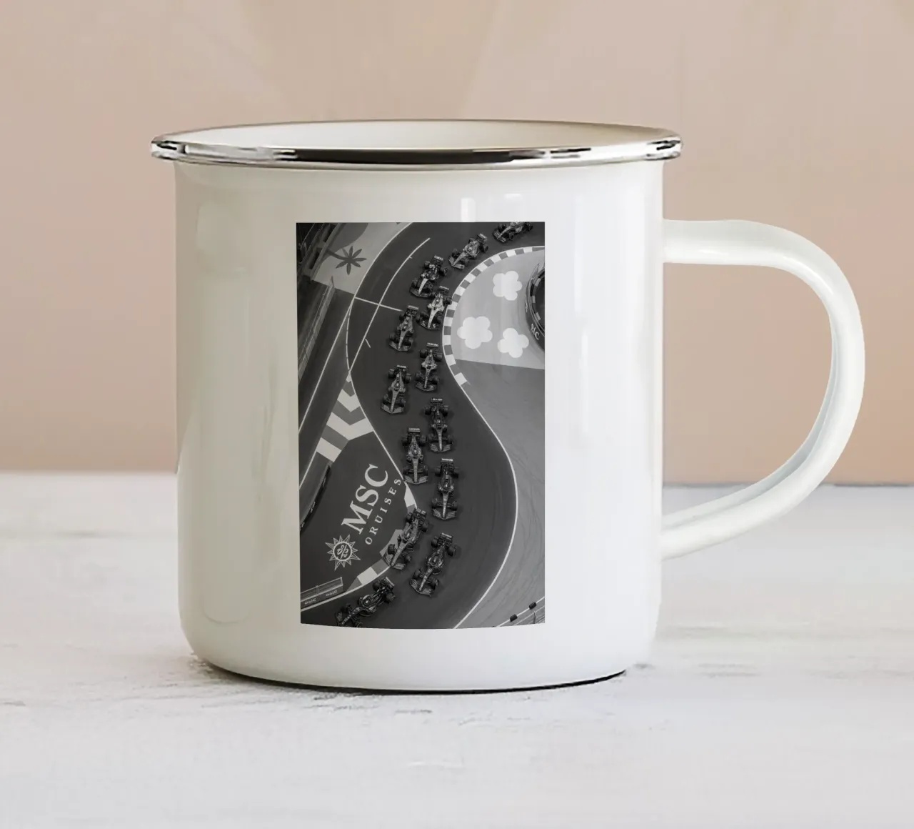 pista per auto tazza in smalto da BlogSawoo