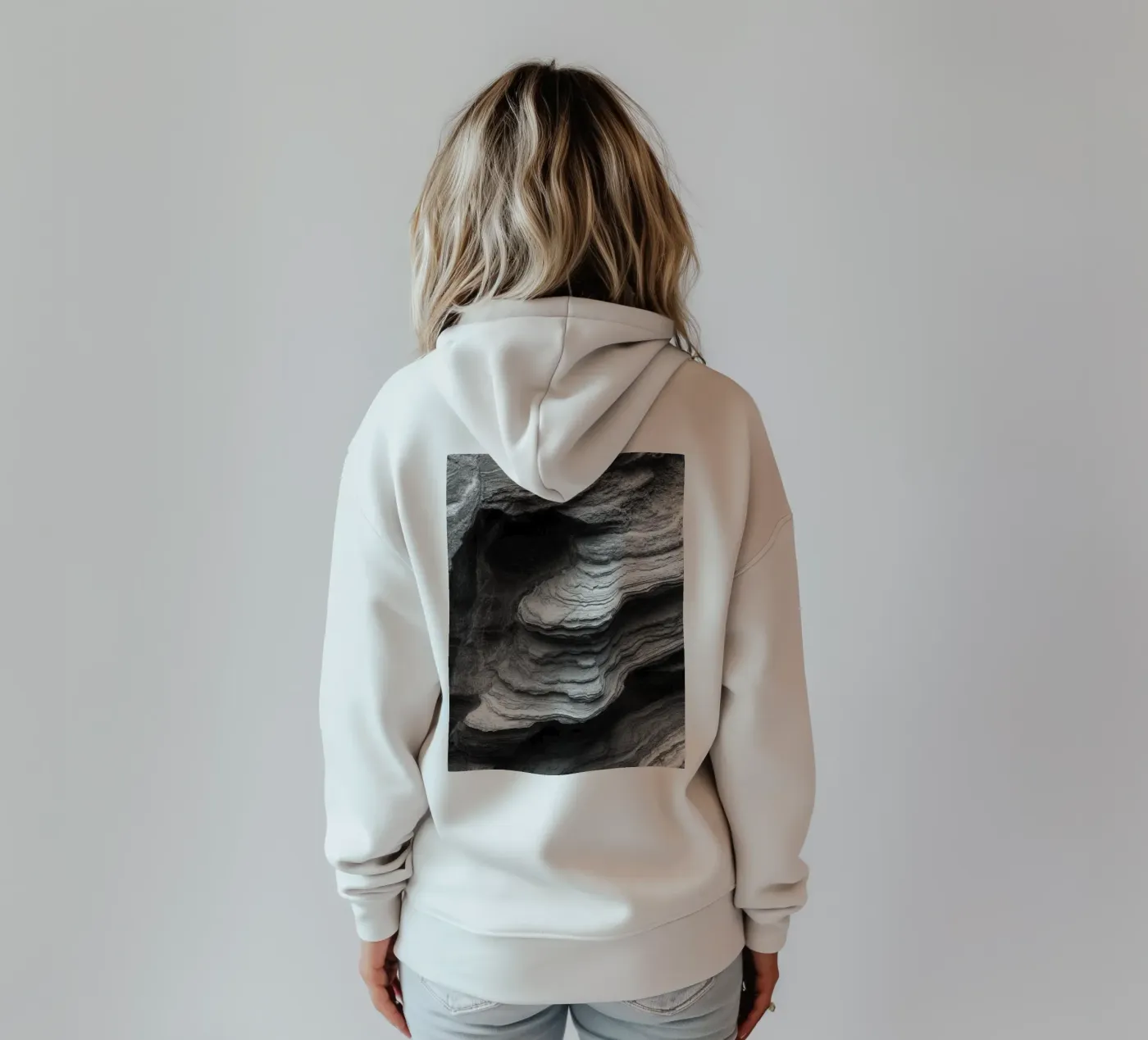 layer stone hoodie by BlogSawoo