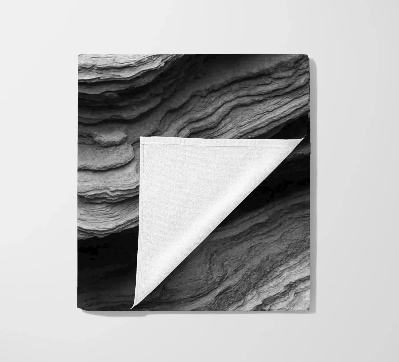 layer stone beach towel by BlogSawoo