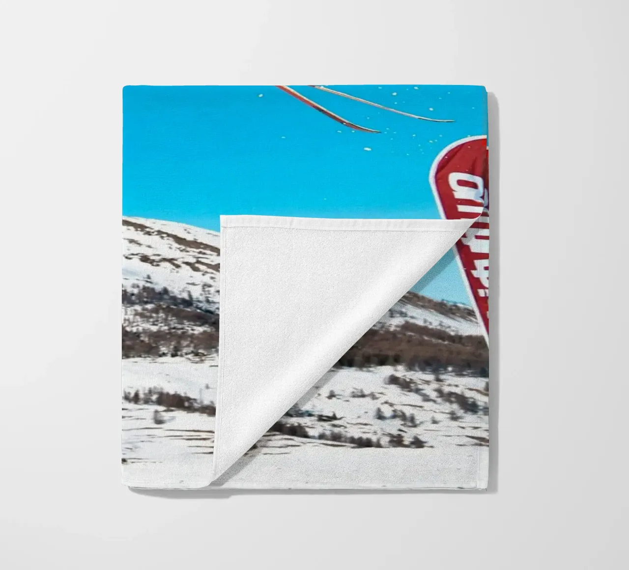 Sci e salto a mosca telo mare da Joshua Holmes