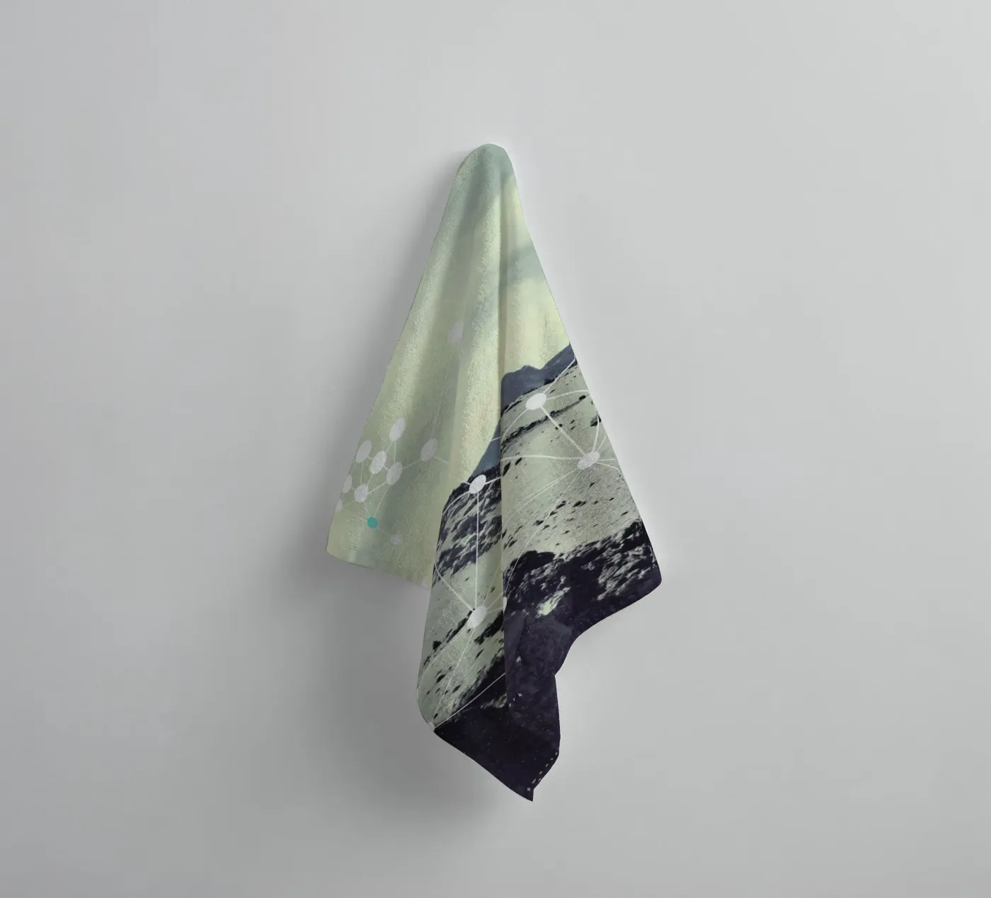 Netvaerk towel by Swen Swensøn