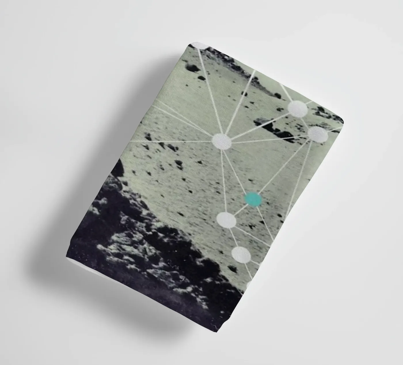 Netvaerk towel by Swen Swensøn