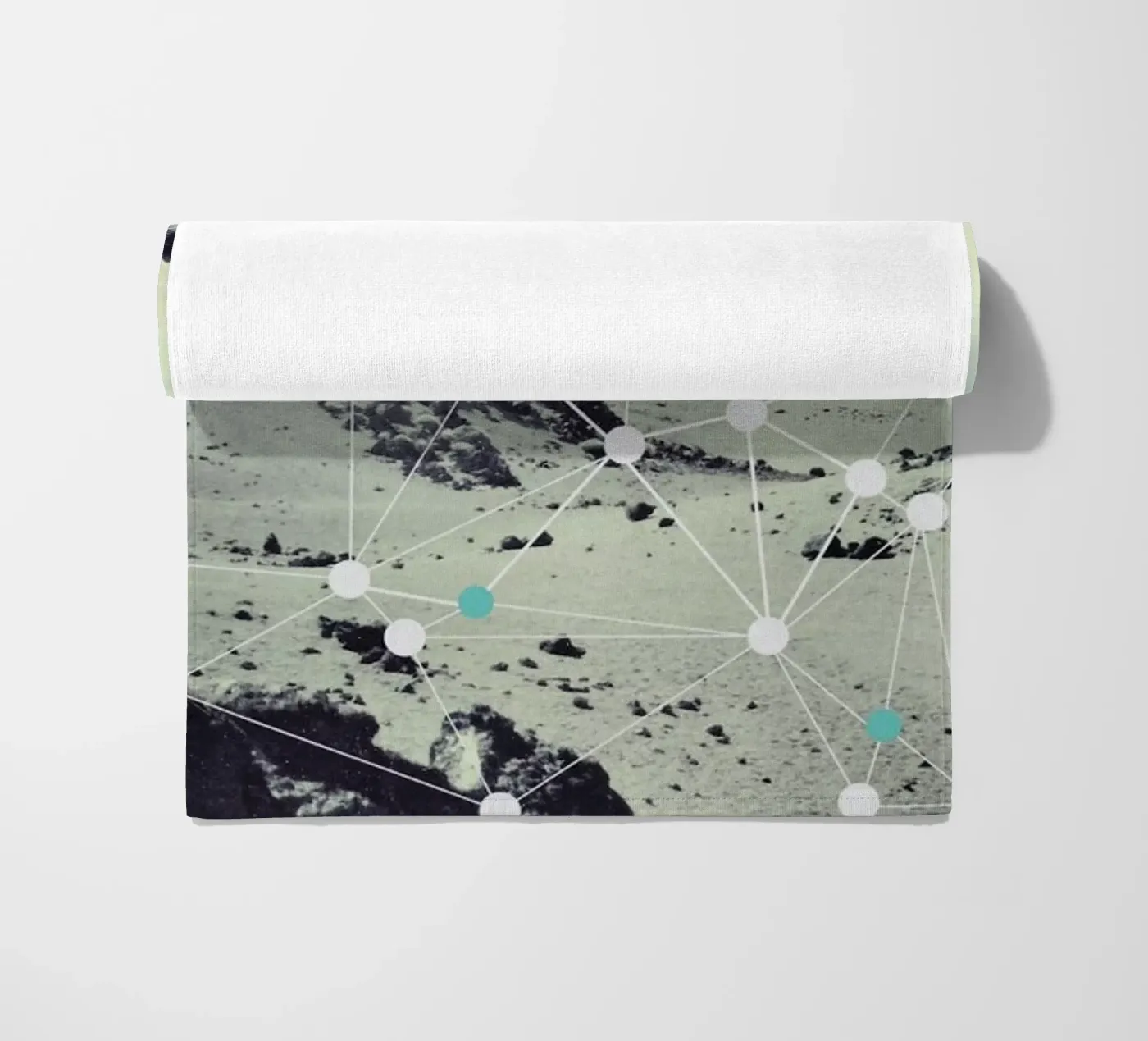 Netvaerk strandhanddoek van Swen Swensøn