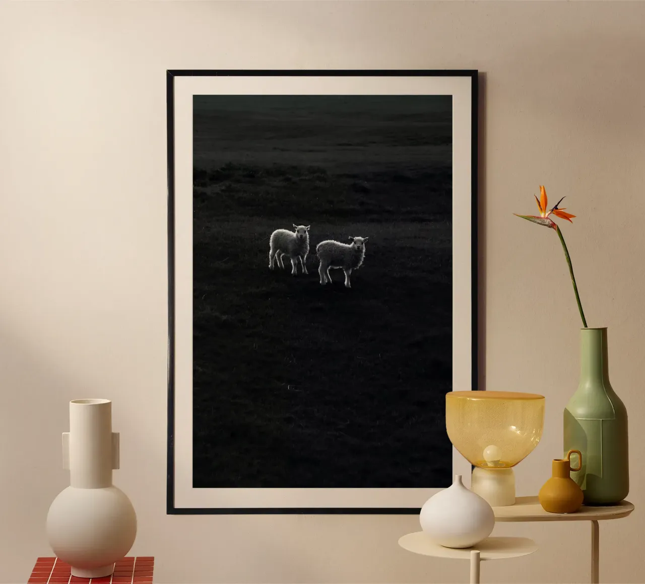 Two Little Lambs poster met aluminium frame van Fjöllart