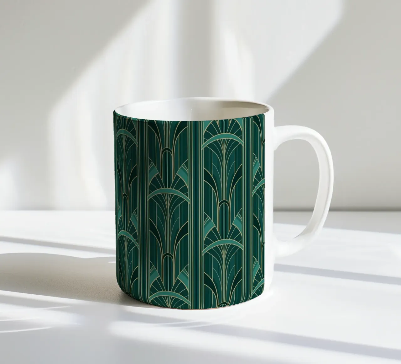Art Deco Intertwined Architectural Arcs - Turquoise tazza in ceramica da Art Deco Symposium