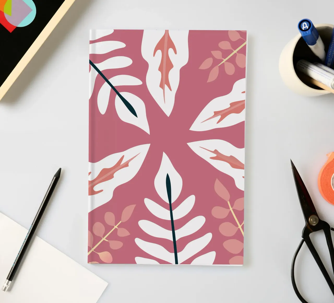 Leaf Pattern Illustration with Simple Style notebook by SPECIAL FLOWER PATTERNS