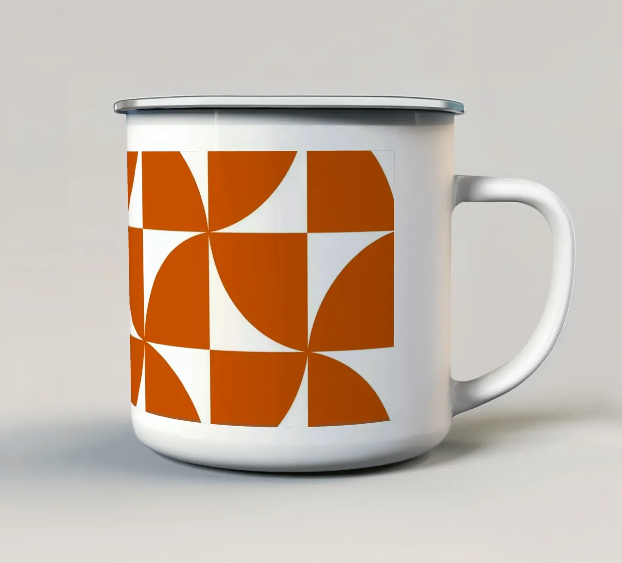 Modello Bauhaus arancione di metà secolo tazza in smalto da Timeless moderna