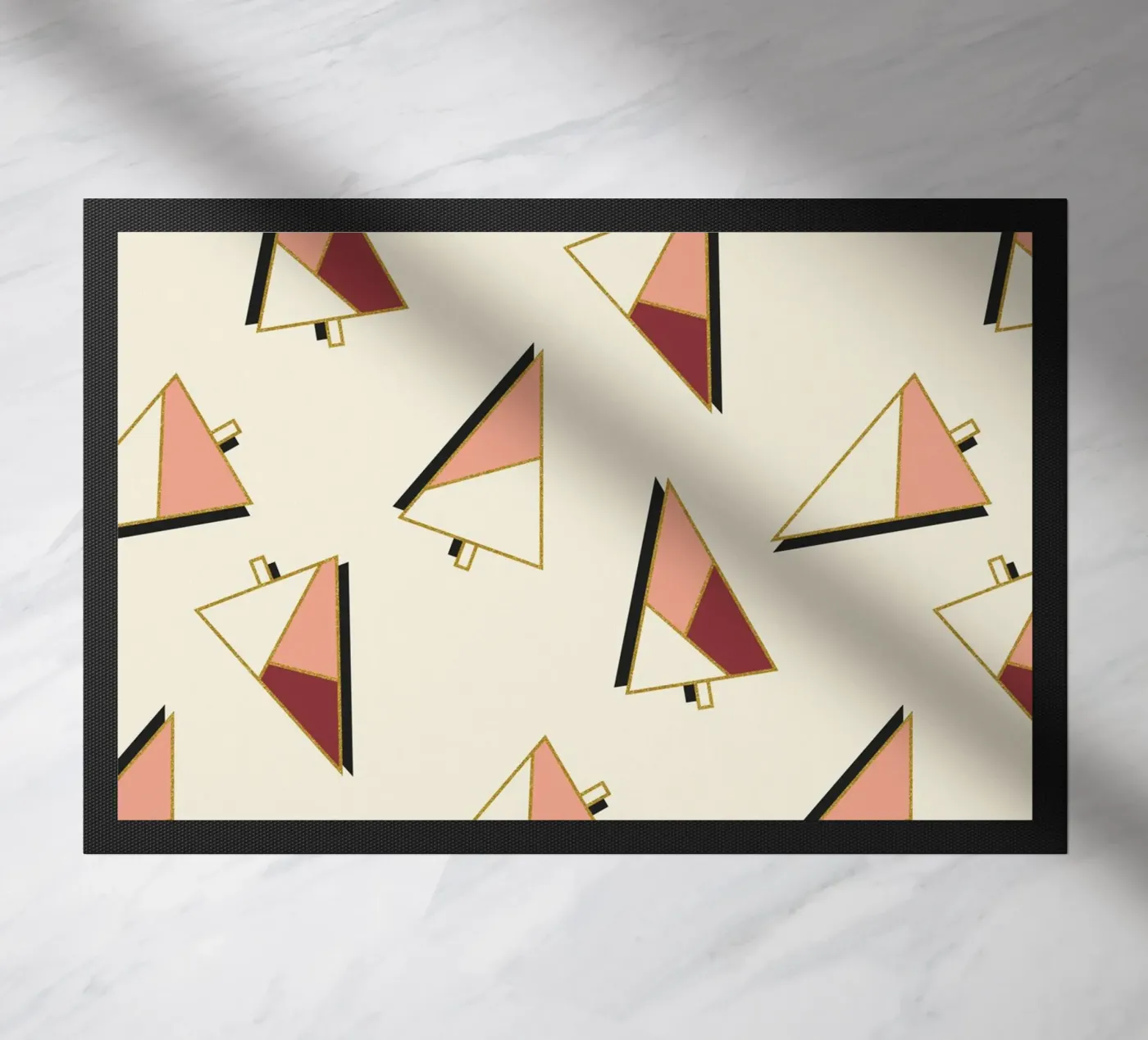 Xmas Trees Pattern Fußmatte von DesigndN Christmassy