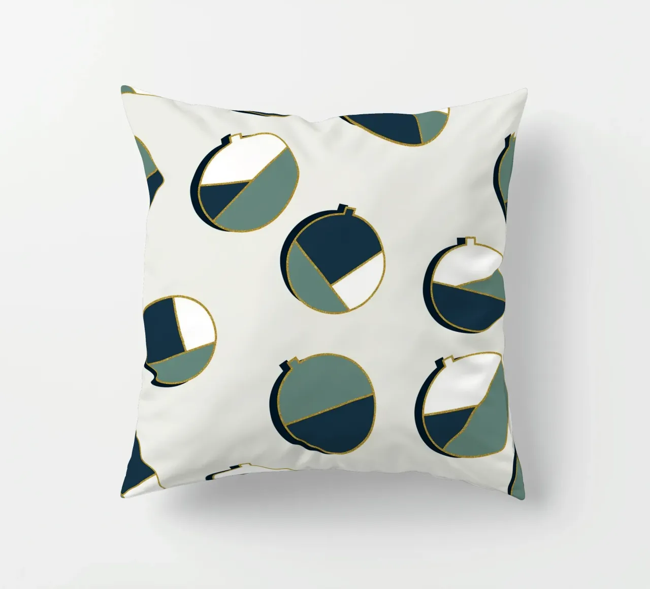 Xmas Balls Pattern cuscino da DesigndN Christmassy