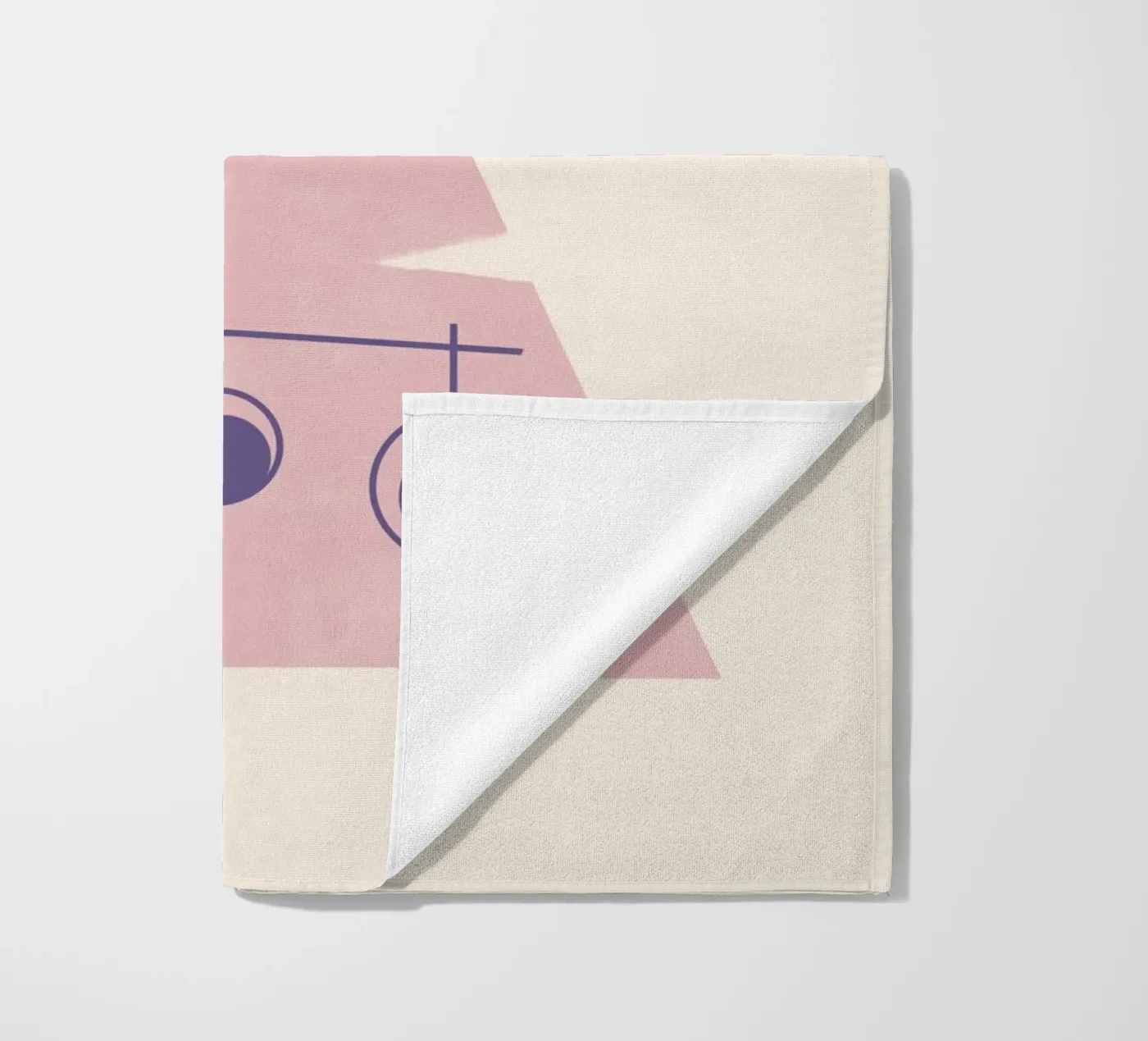 Navidad beach towel by DesigndN Christmassy