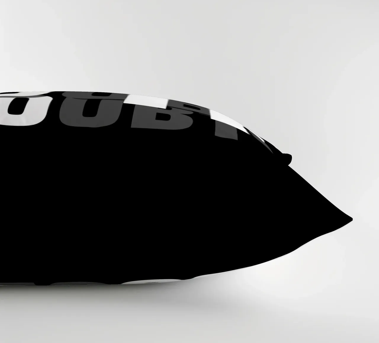 DO IT, DOUBT IT. cuscino da BAWA