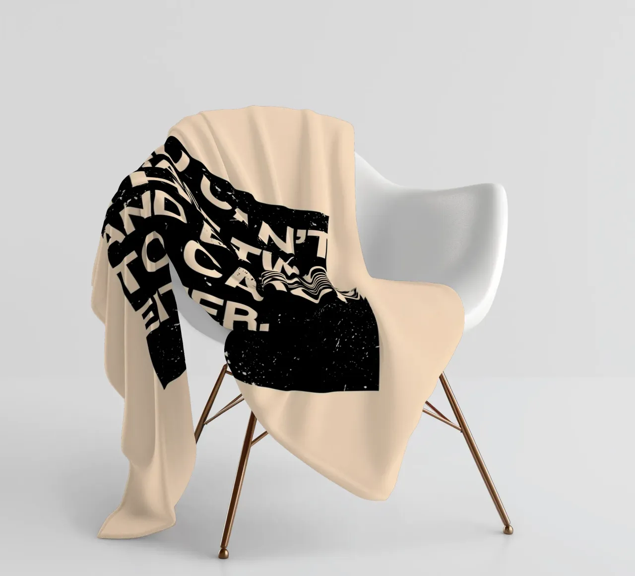 YOU CAN‘T CHASE TWO THINGS coperta in pile da ARTEVO