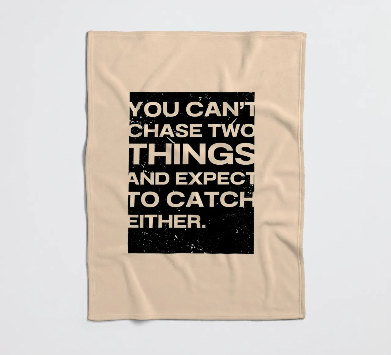 YOU CAN‘T CHASE TWO THINGS coperta in pile da ARTEVO