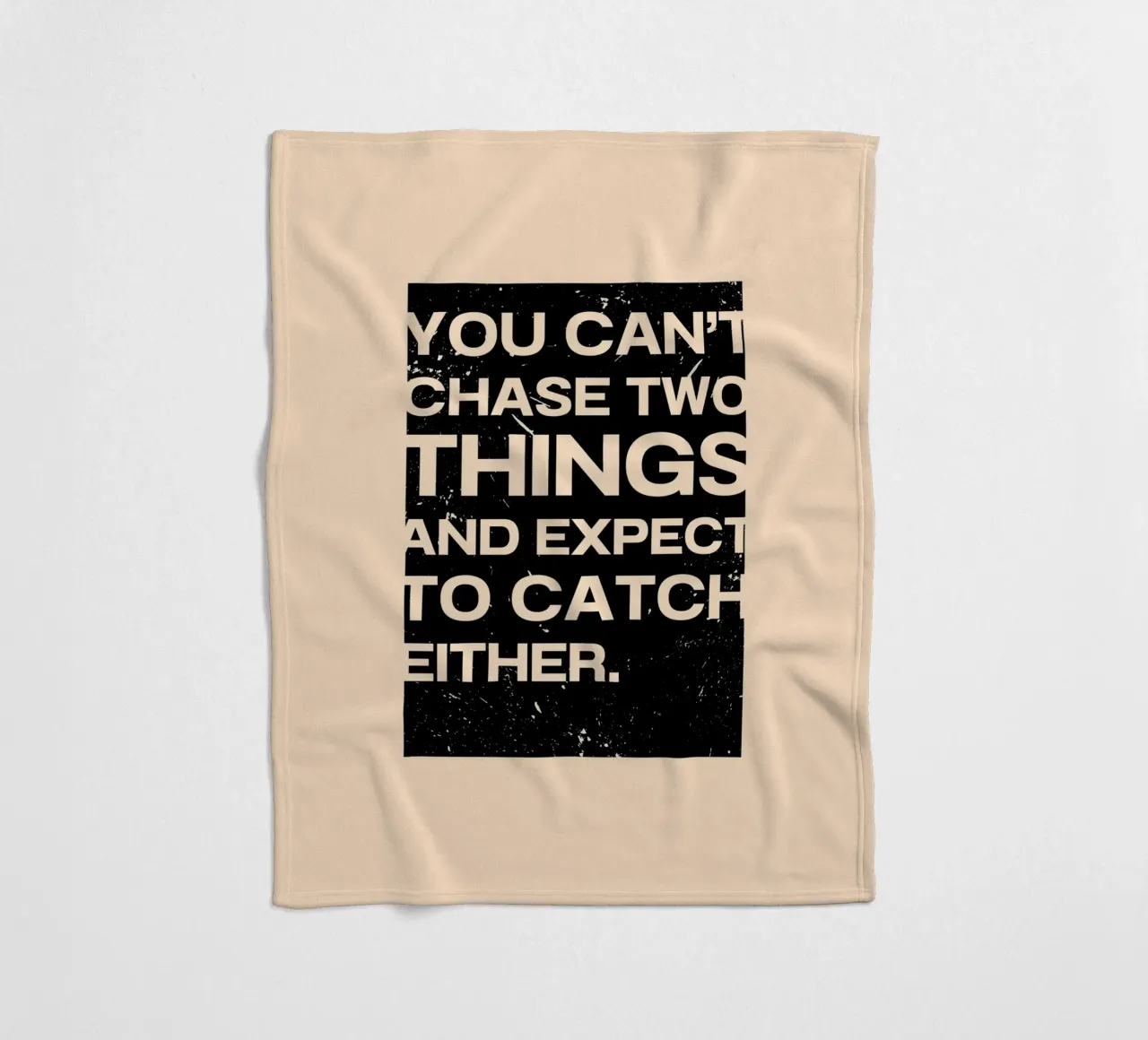 YOU CAN‘T CHASE TWO THINGS coperta in pile da ARTEVO