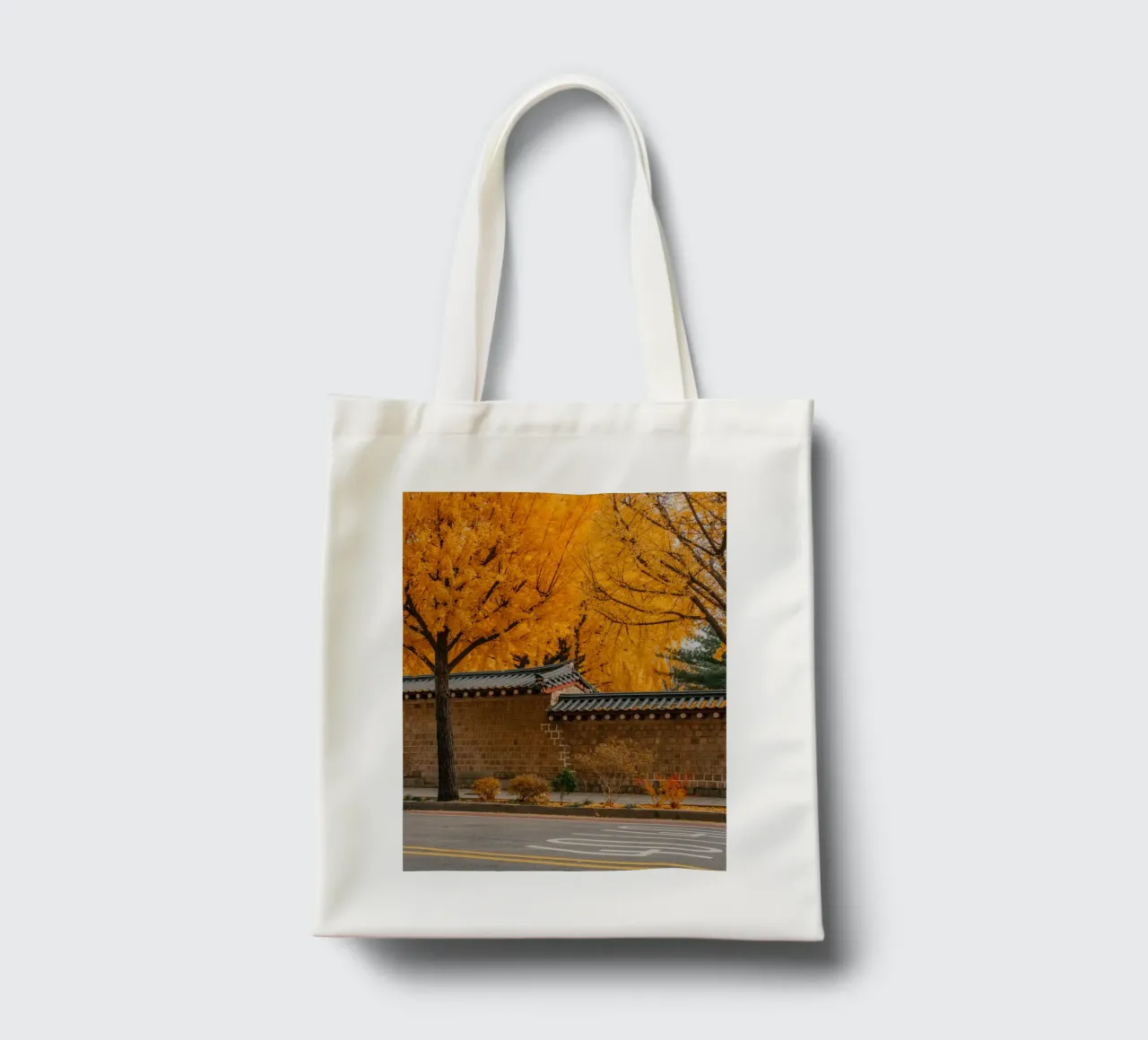 Alberi di ginkgo dorati a Seul, Corea del Sud borsa in juta da mbgraphx2