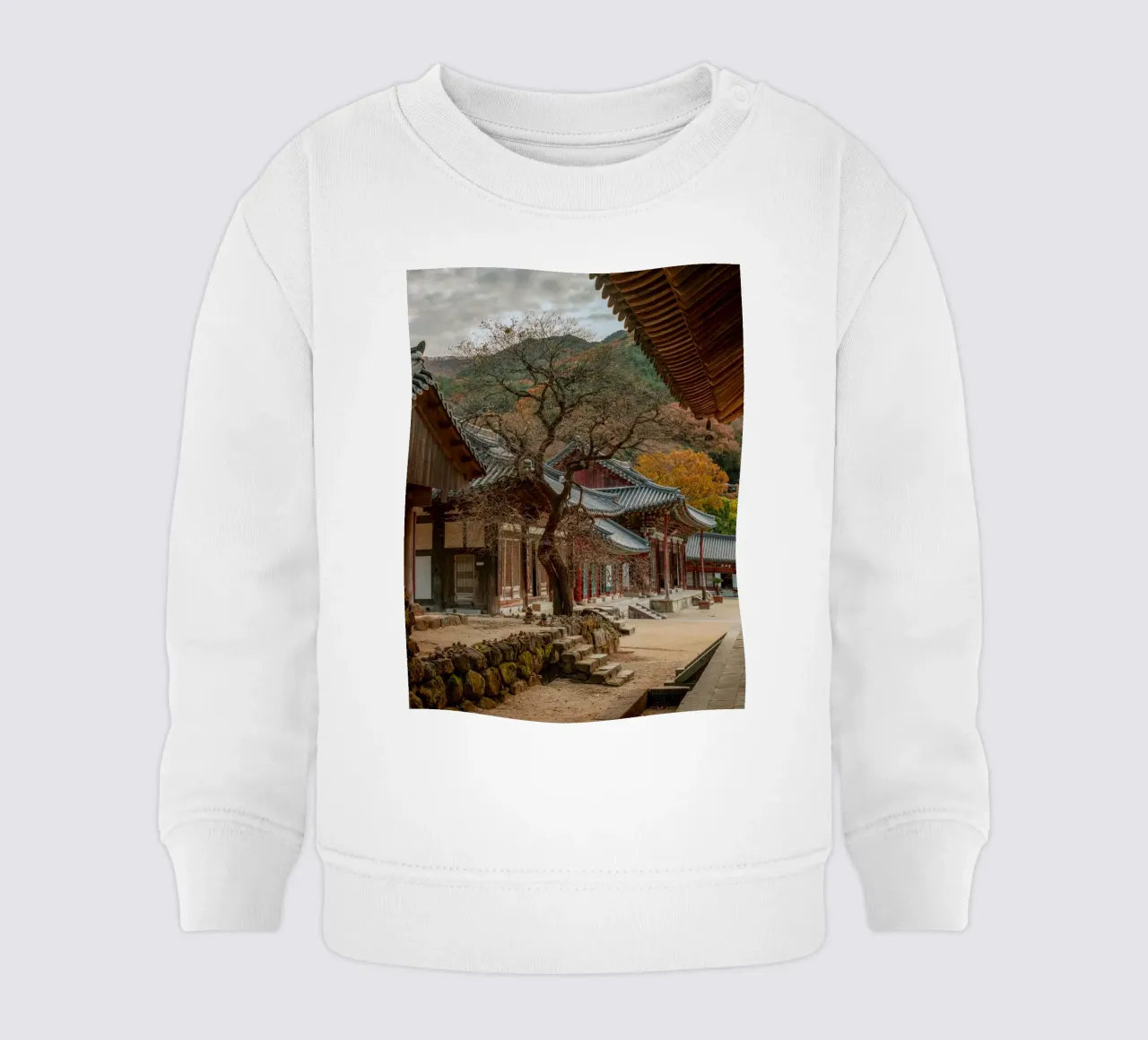 Vecchio albero del tempio di Hwaeomsa, Corea del Sud felpa neonato da mbgraphx2