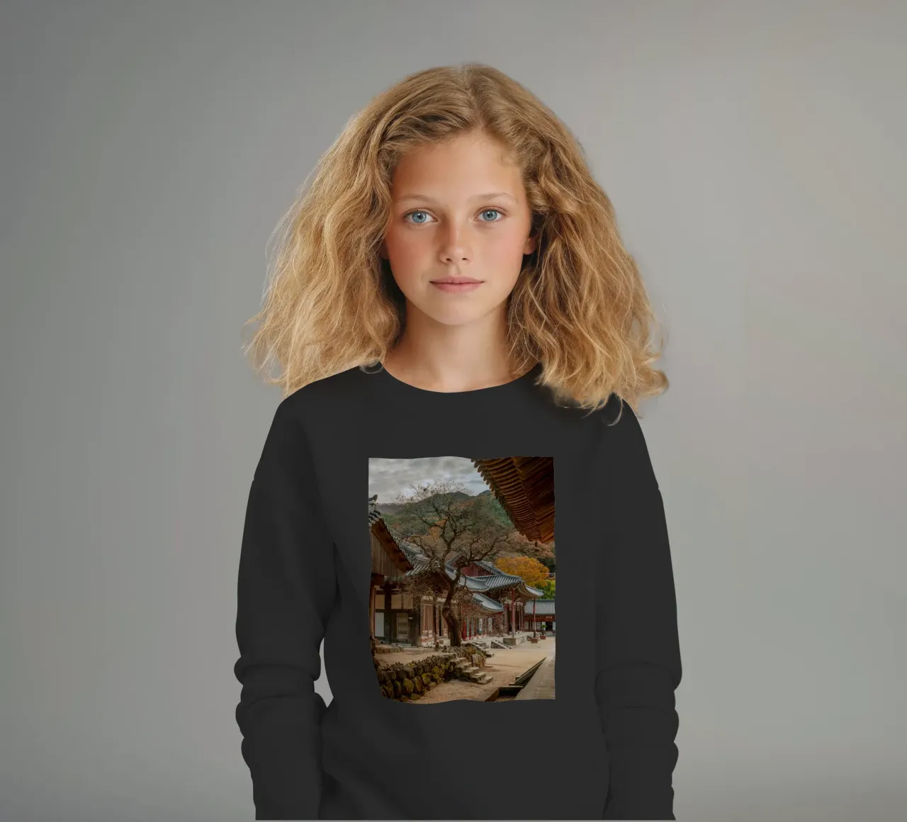 Vecchio albero del tempio di Hwaeomsa, Corea del Sud felpa bambino da mbgraphx2