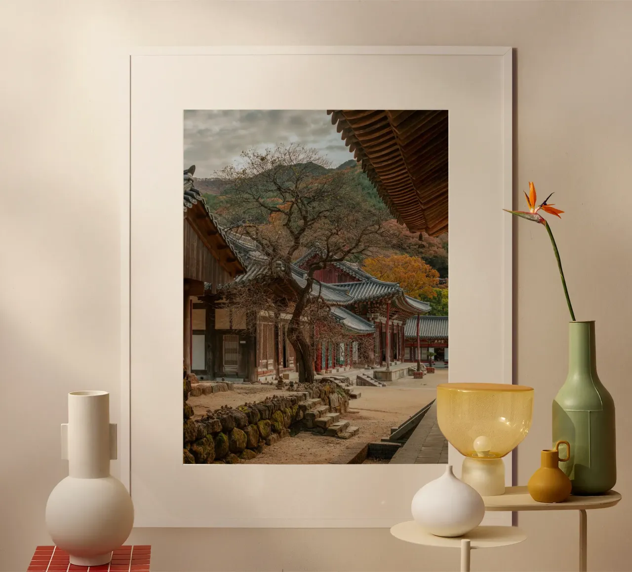 Vecchio albero del tempio di Hwaeomsa, Corea del Sud poster da mbgraphx2