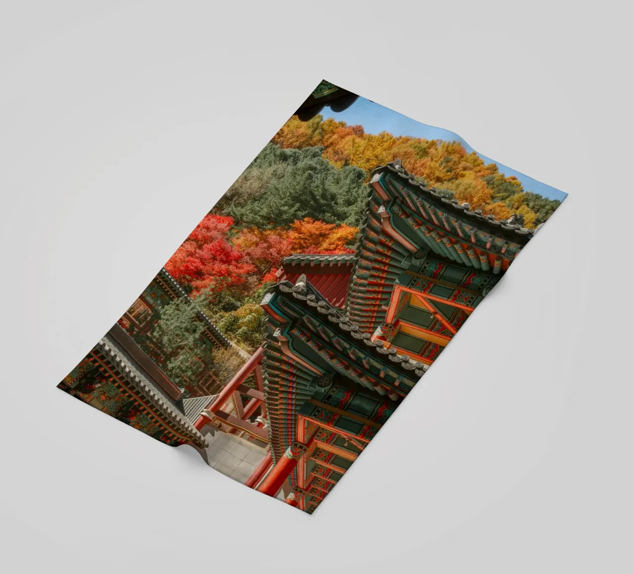 I tetti dei templi coreani in autunno telo mare da mbgraphx2