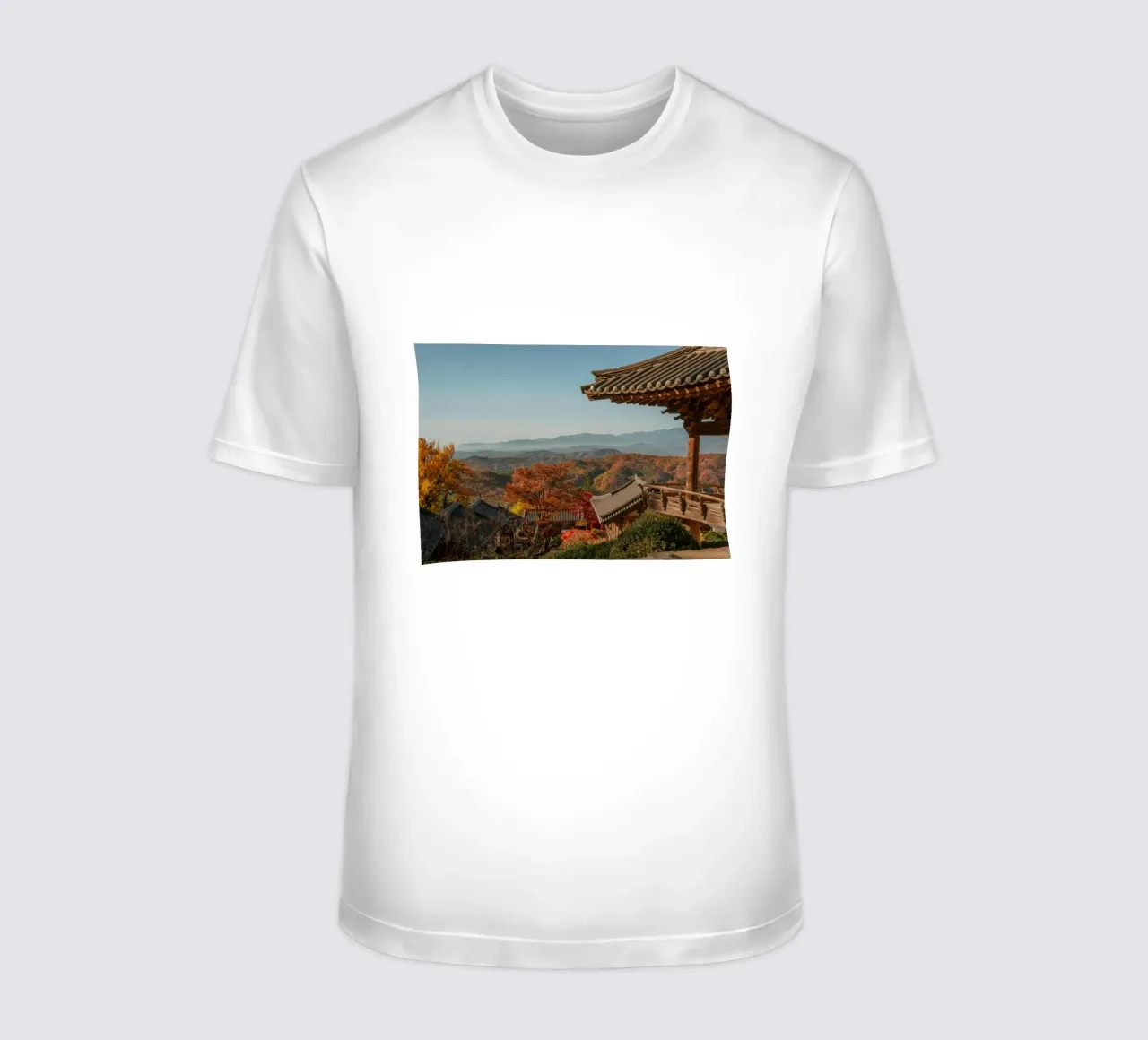 Paesaggio autunnale dal tempio di Buseoksa, Corea del Sud t-shirt da mbgraphx2