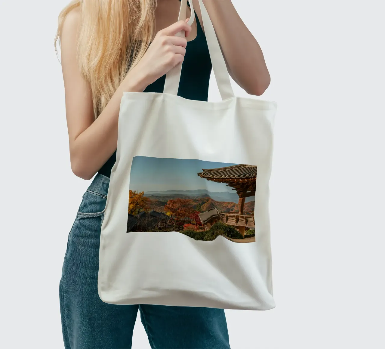 Paesaggio autunnale dal tempio di Buseoksa, Corea del Sud borsa in juta da mbgraphx2