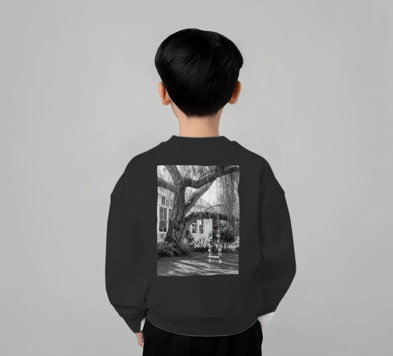 dondolare su un tronco d'albero felpa bambino da BlogSawoo