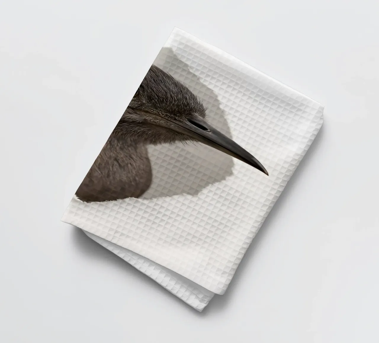 Portrait d'oiseau lyre à travers le papier - Minimalist Bird Art Print torchon de Cut-out Critter Gallery