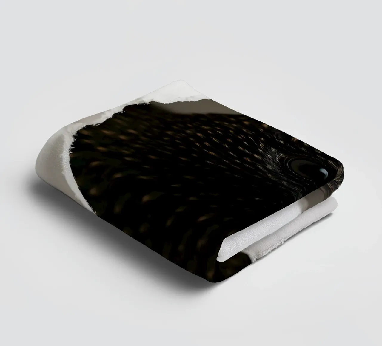 Starling Peek Art – Realistic Minimal Bird Print towel by Cut-out Critter Gallery