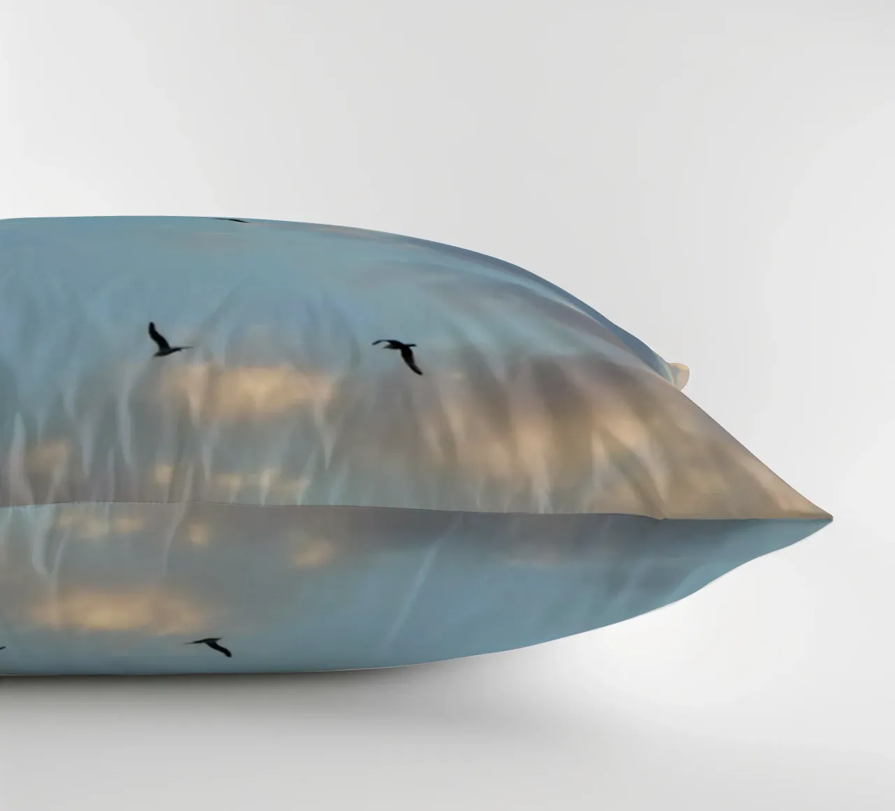 Birds in the Clouds cuscino da Studio Esther Zobel