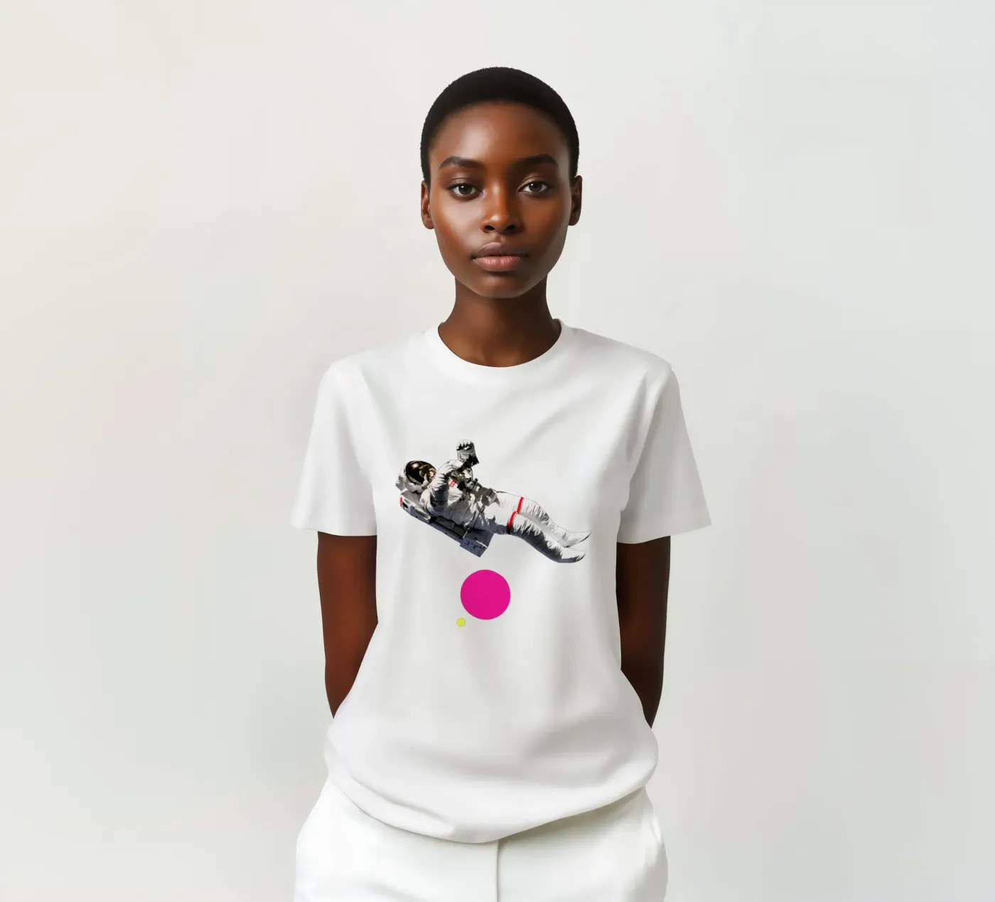 Vlotter t-shirt van Cassia Beck Collage
