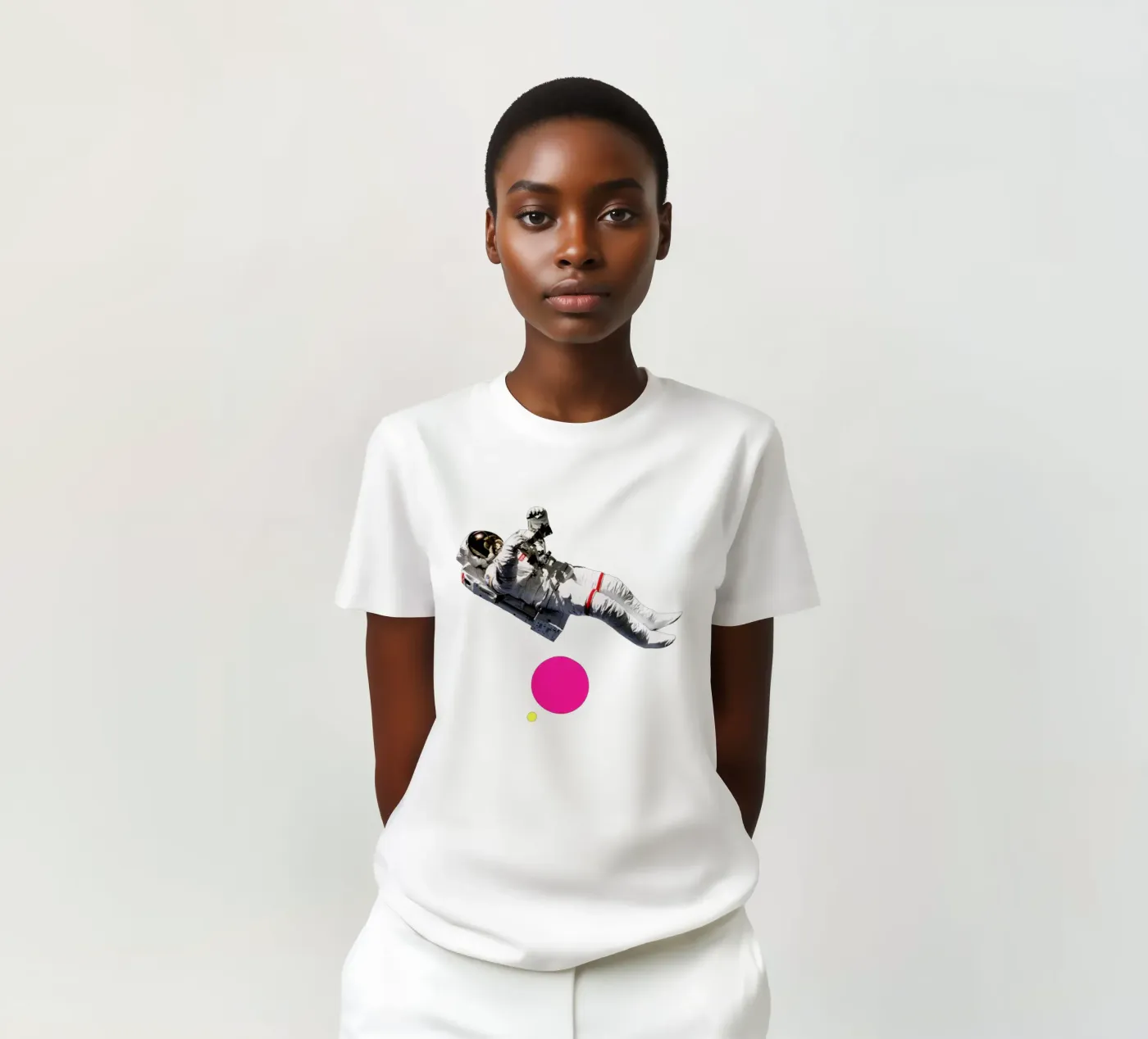 Vlotter t-shirt van Cassia Beck Collage