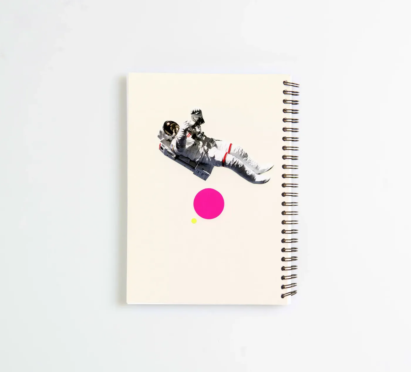 Float Ringbuch von Cassia Beck Collage