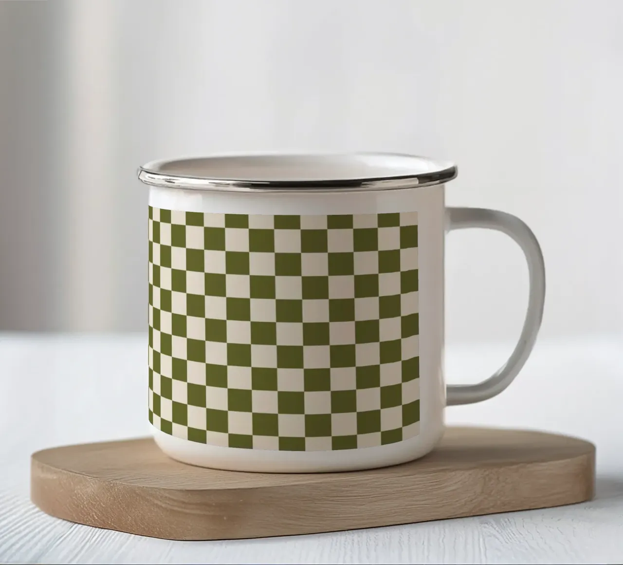 Assegni piccoli verde oliva tazza in smalto da Timeless moderna