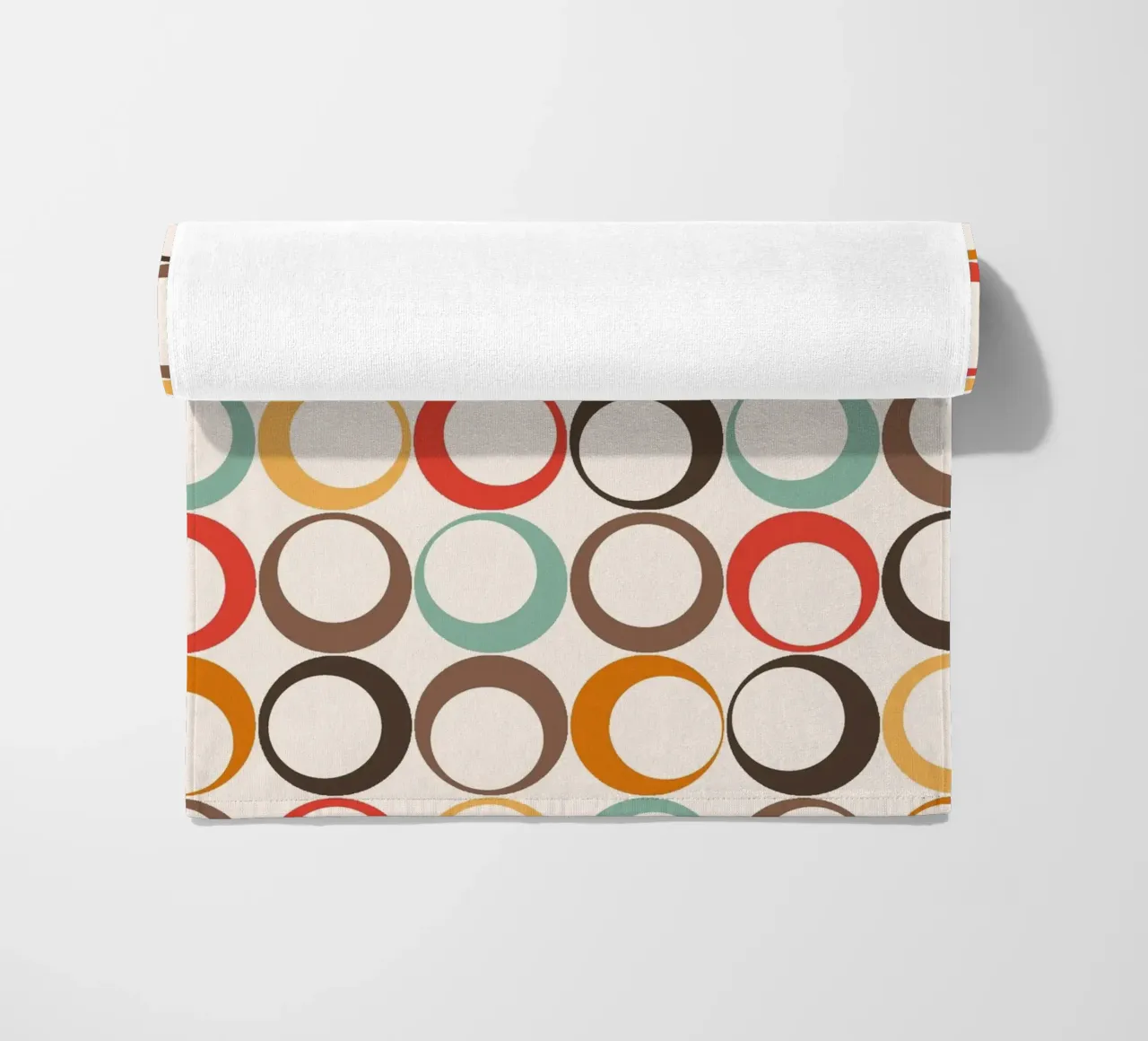 Loop retrò colorati Vibrazione nostalgica telo mare da Timeless moderna