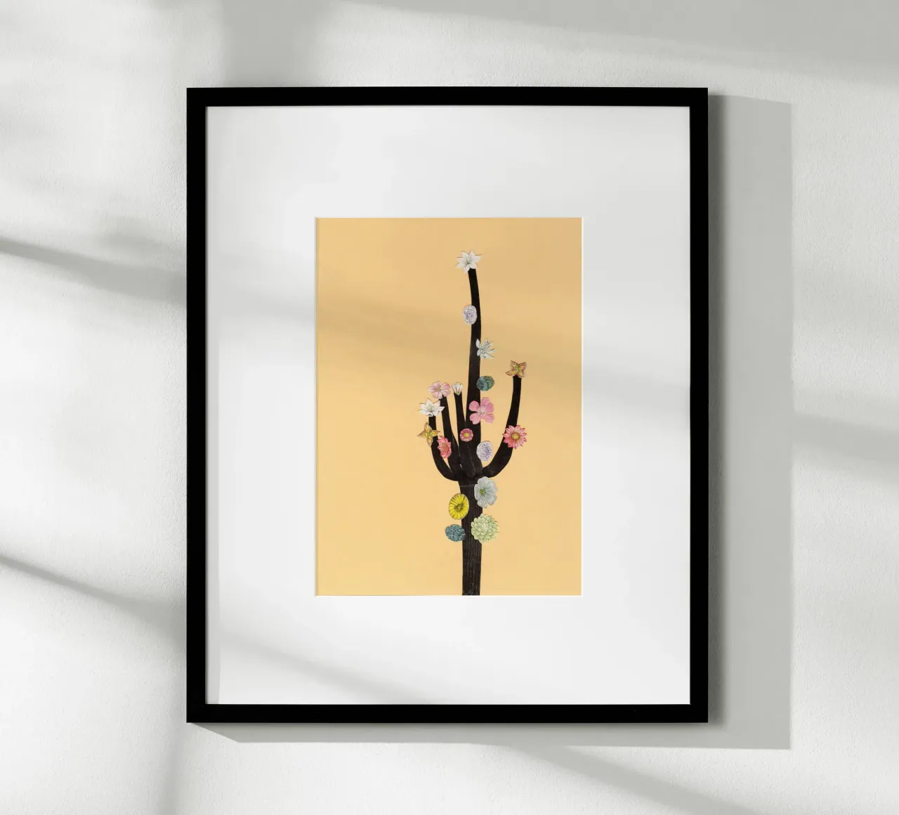 Cactus in fiore poster con telaio in plastica da Cassia Beck Collage