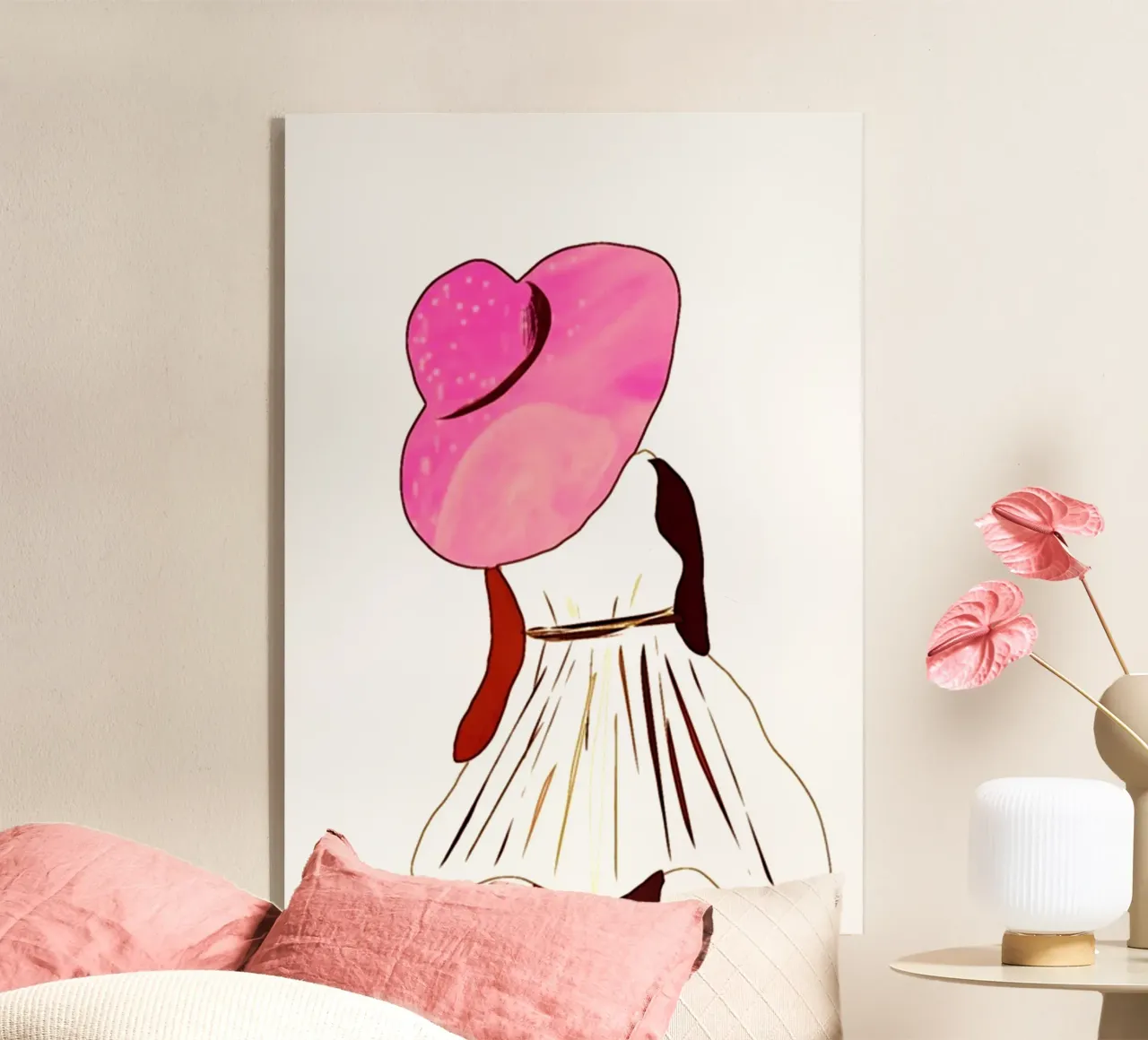 Signora con cappello plexiglass da Nomi Morina