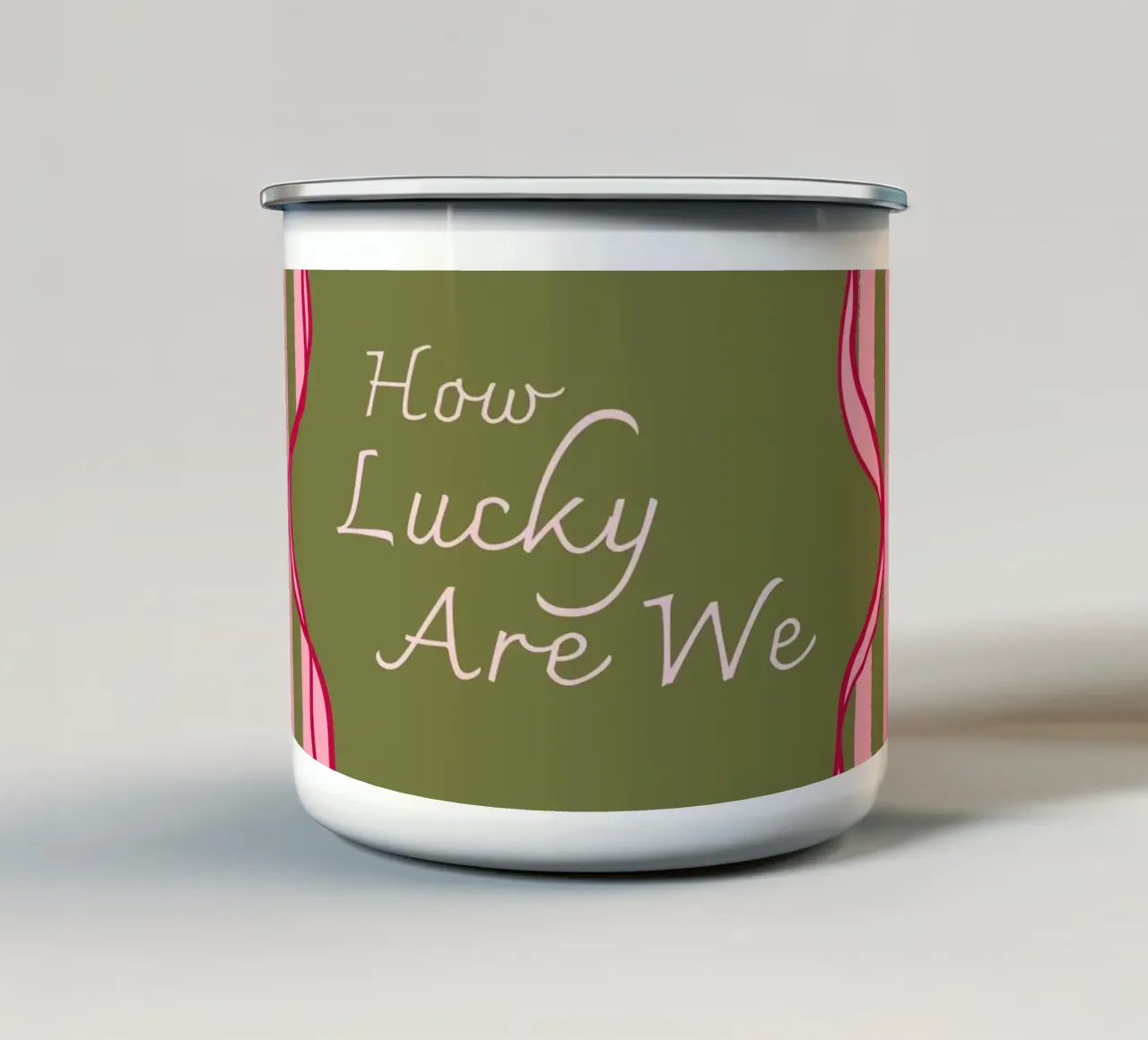 How Lucky Are We - Pink & Olive Coquette Stripe tazza in smalto da EDMPROJECT