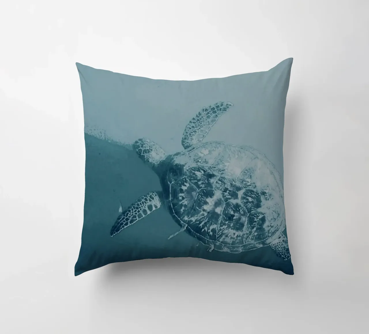 Turtle Swimming cuscino da Tabea Jule Photography