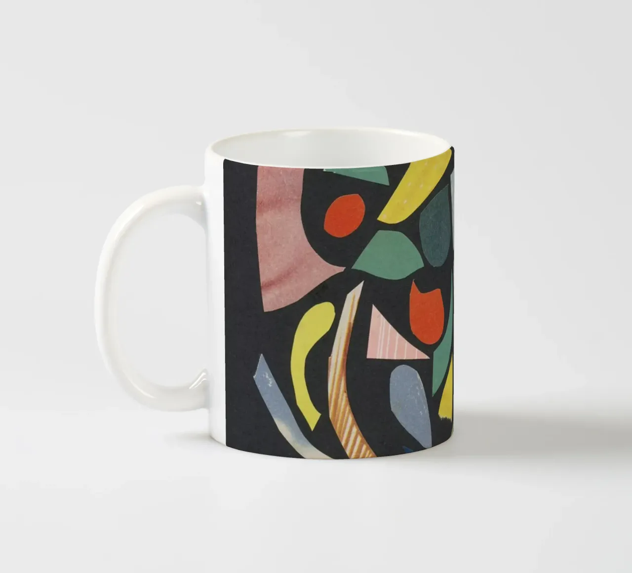 Black Terrazzo tazza in ceramica da Cassia Beck Collage