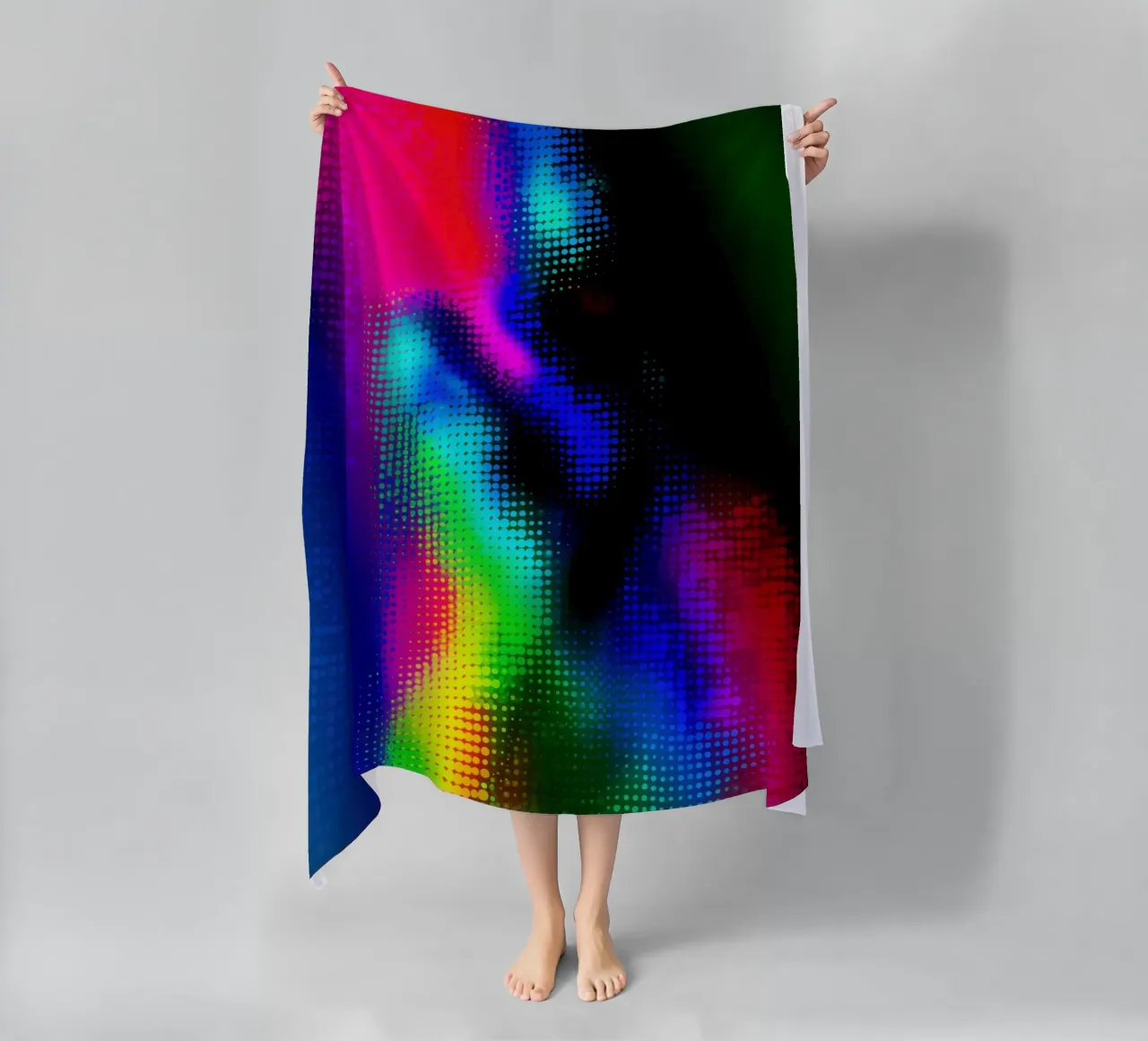 Femmina seminuda in una frenesia digitale al neon telo mare da Autofocus