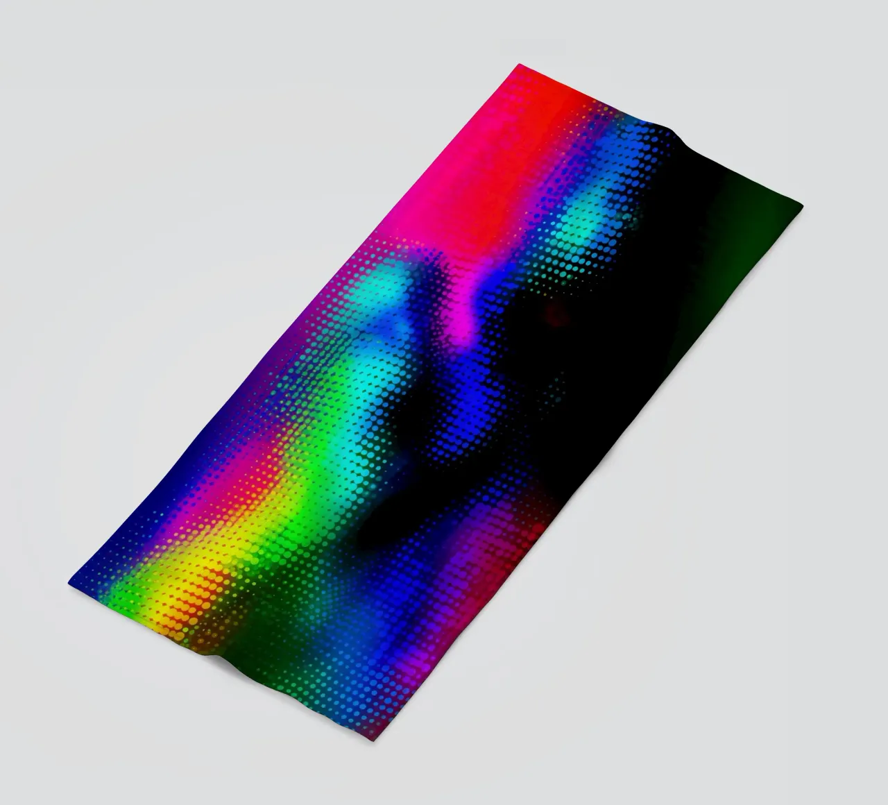 Femmina seminuda in una frenesia digitale al neon telo mare da Autofocus