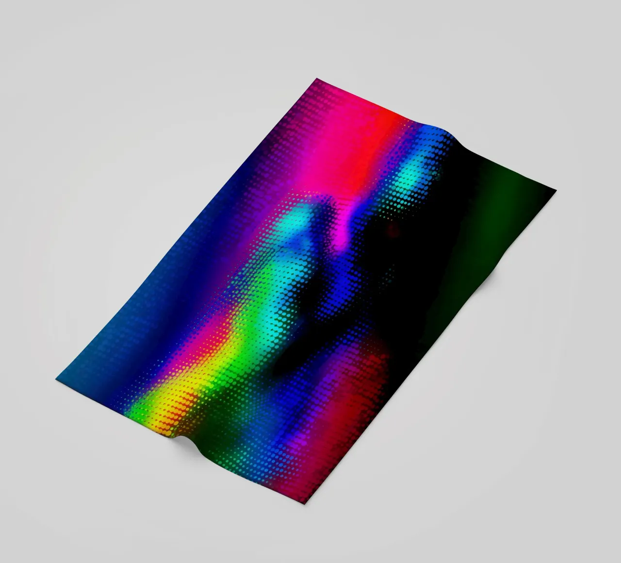 Femmina seminuda in una frenesia digitale al neon telo mare da Autofocus